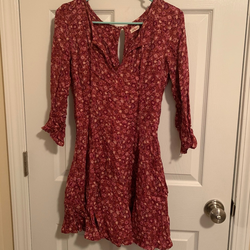 3/$10🌸 Floral Hollister Dress